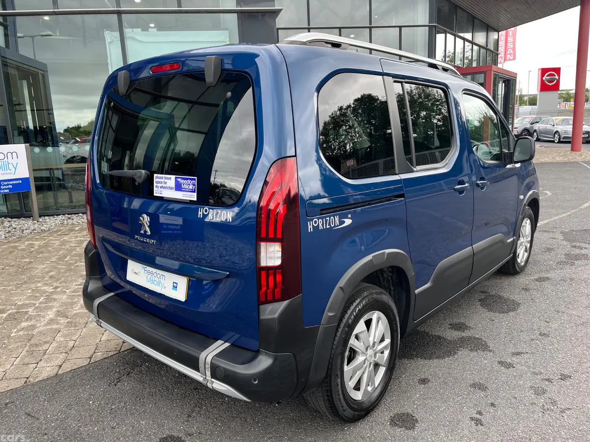 Peugeot Rifter MPV, Diesel, 2021, Blue