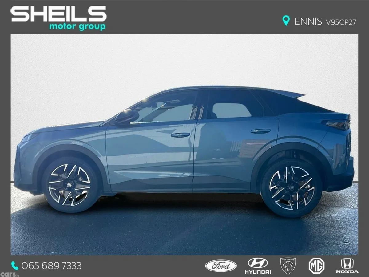 Peugeot 3008 MPV, Petrol, 2025, Blue