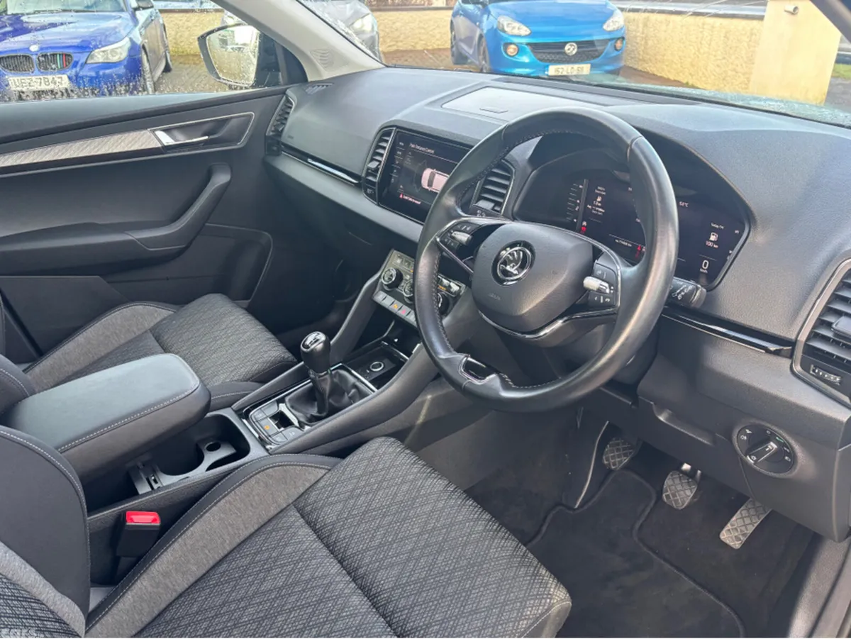 Skoda Karoq SUV, Diesel, 2023, Black