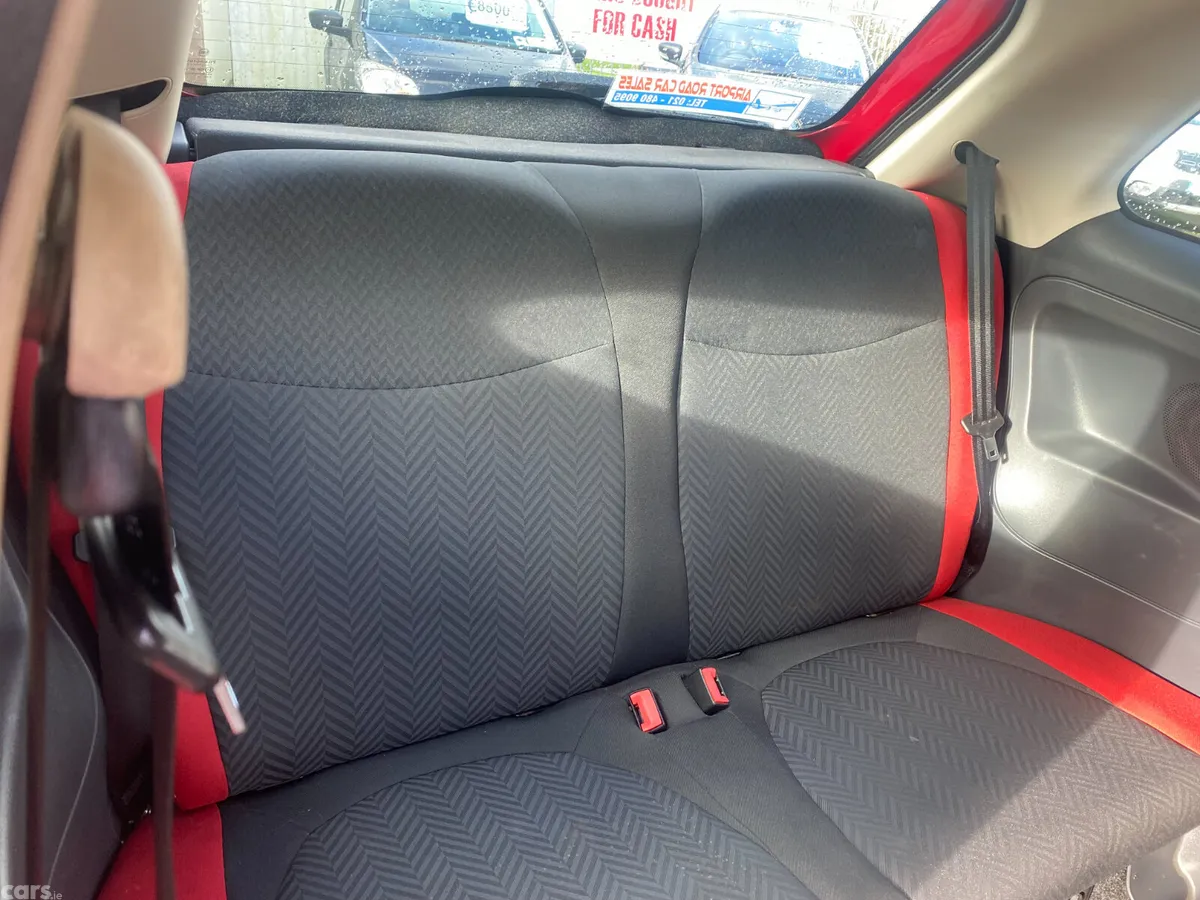 Fiat 500 Hatchback, Petrol, 2017, Red