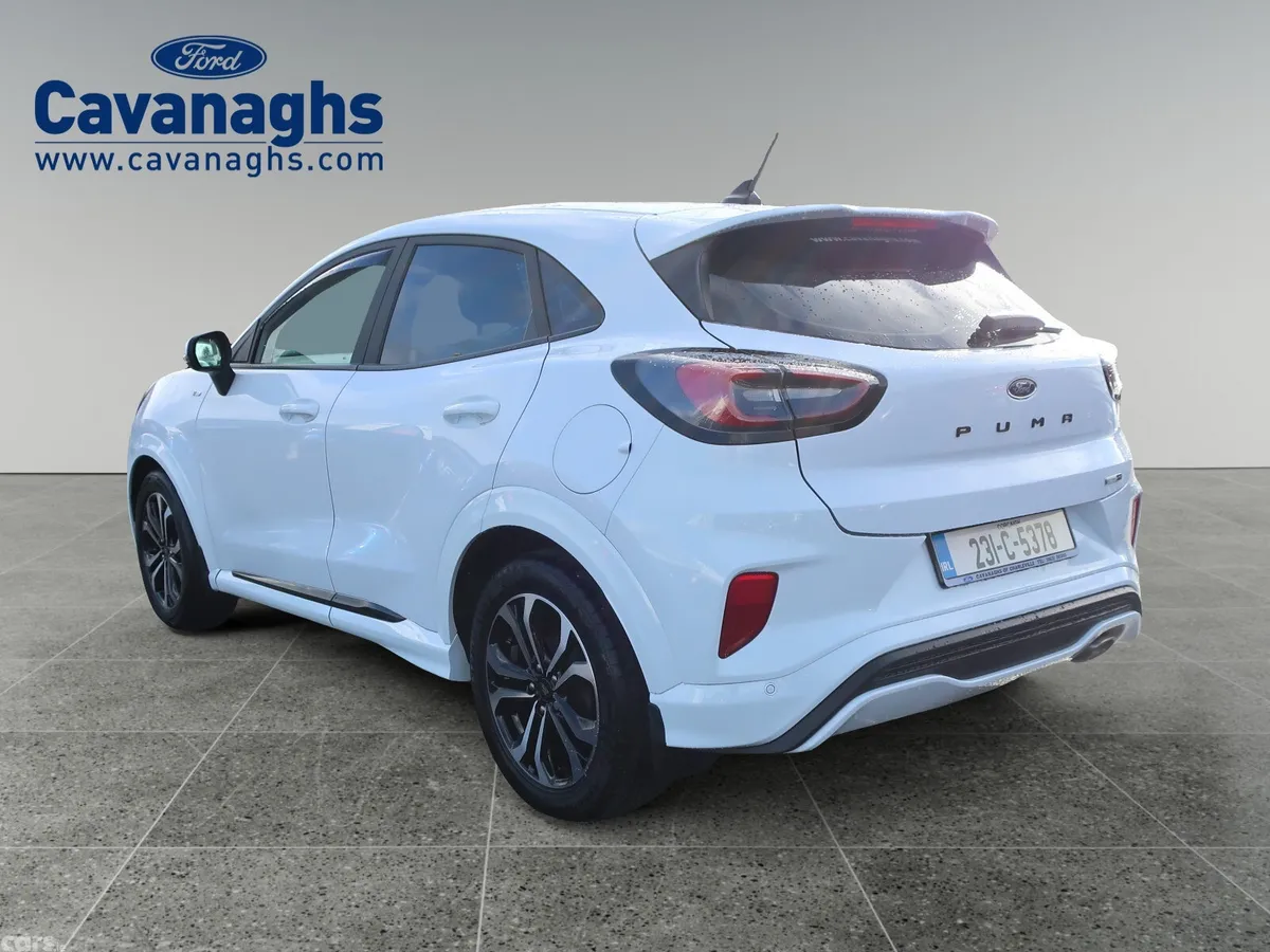Ford Puma MPV, Petrol Hybrid, 2023, White