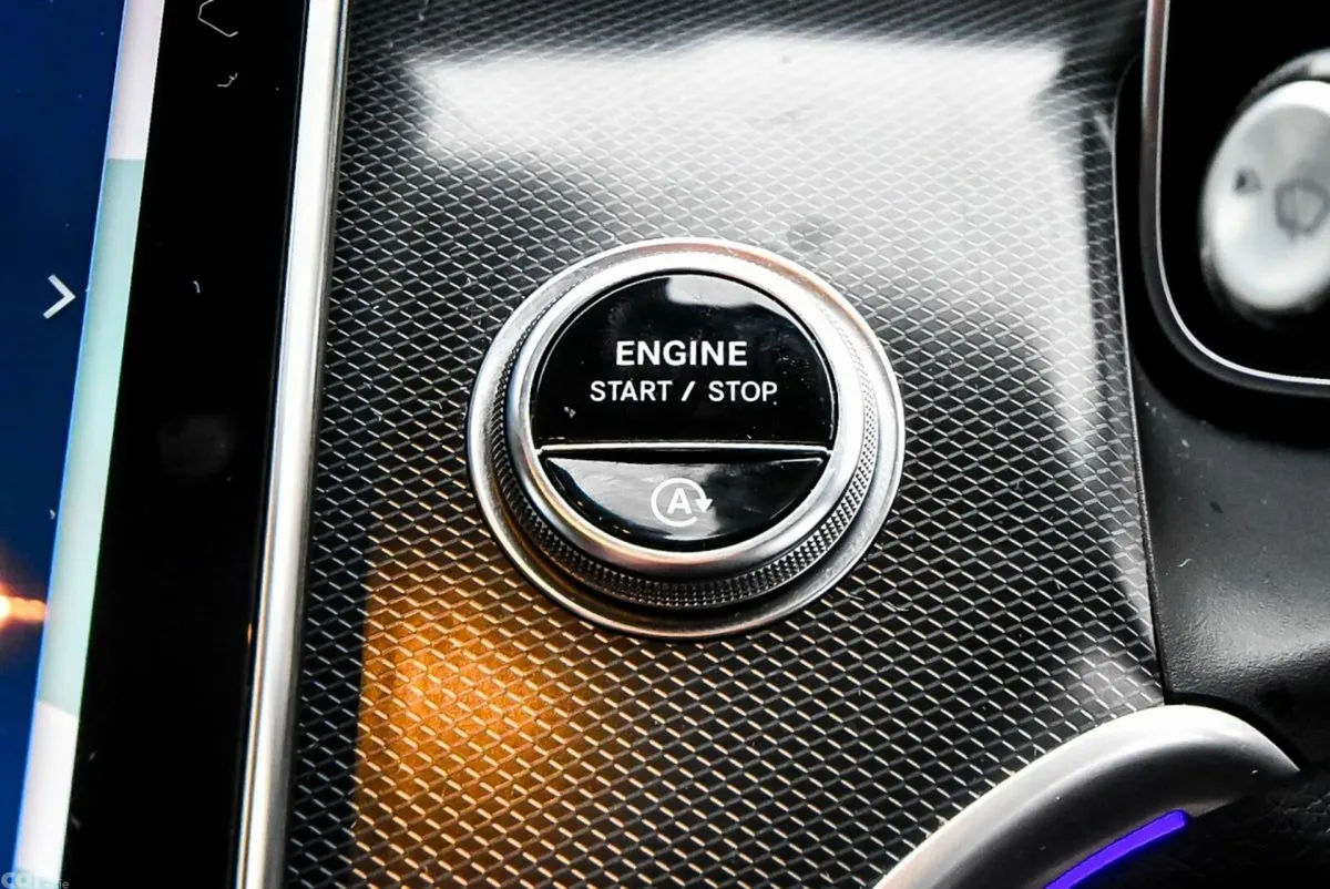 Mercedes-Benz GLC SUV, Diesel Hybrid, 2023, Grey