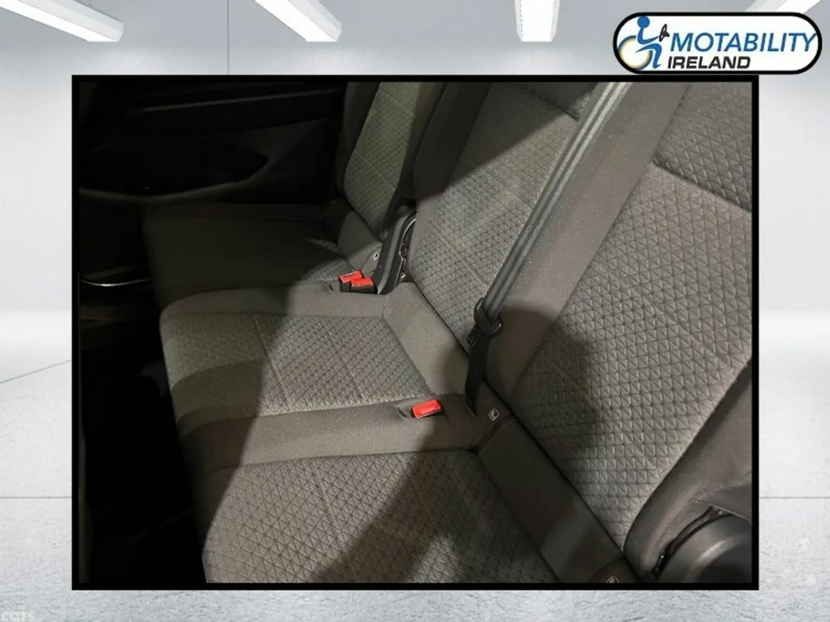 Ford Tourneo Connect MPV, Diesel, 2023, Grey