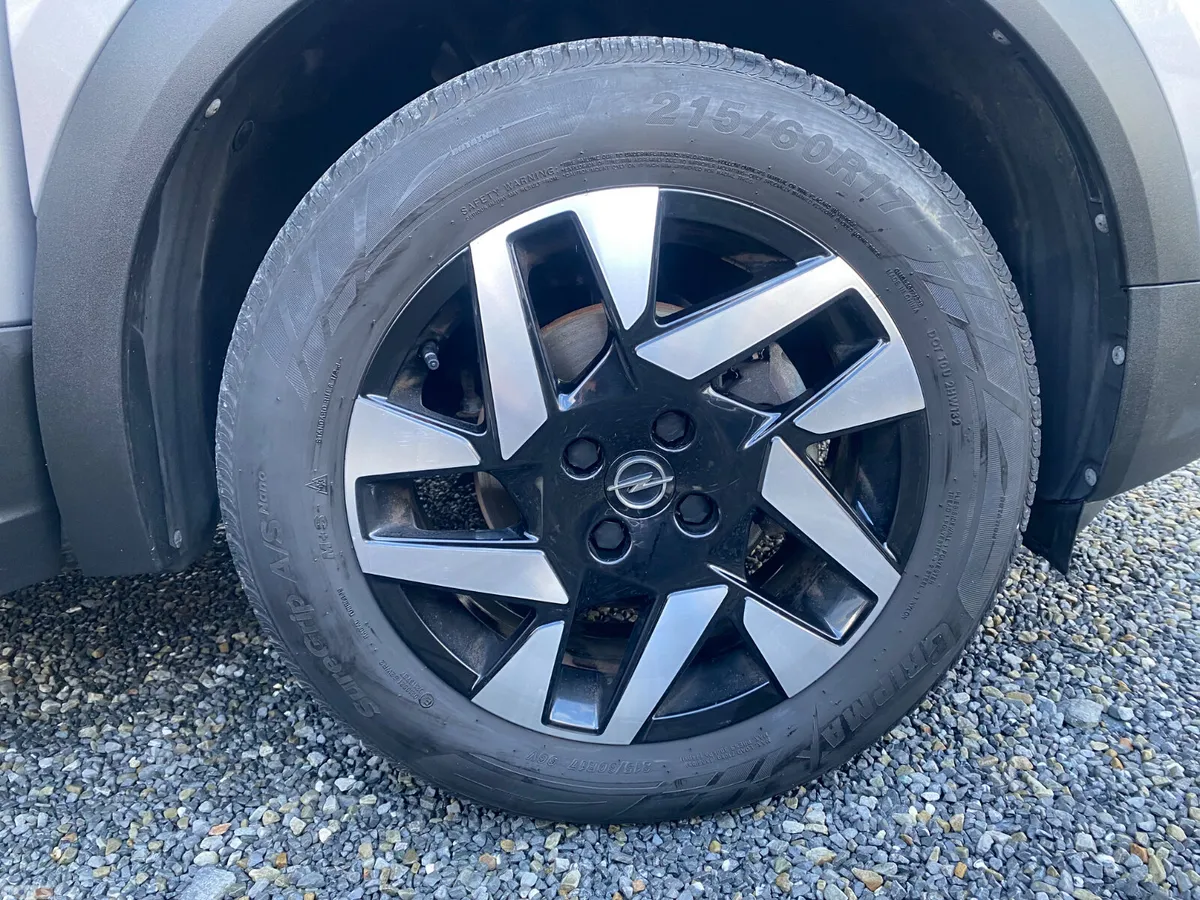 Opel Mokka SUV, Petrol, 2023, Grey
