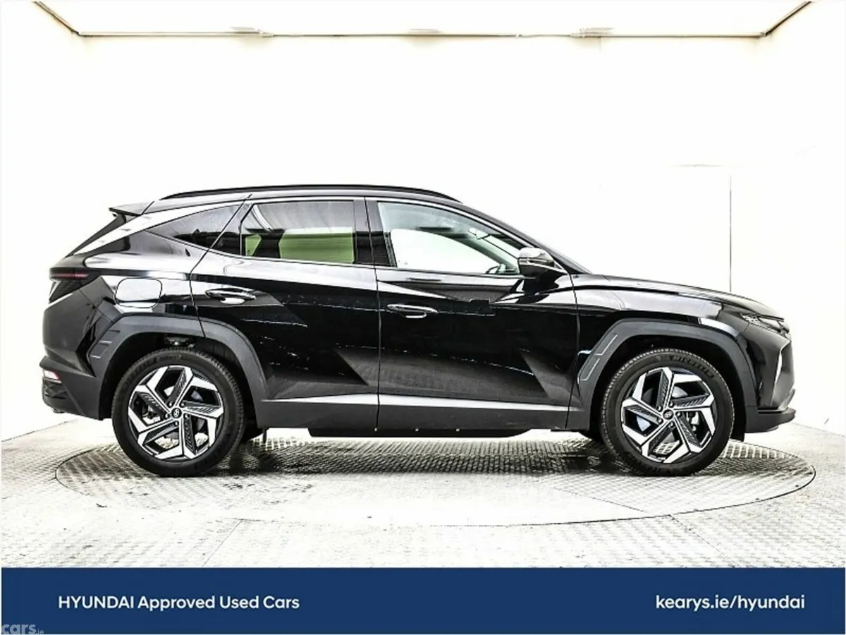 Hyundai Tucson SUV, Petrol Plug-in Hybrid, 2024, Black