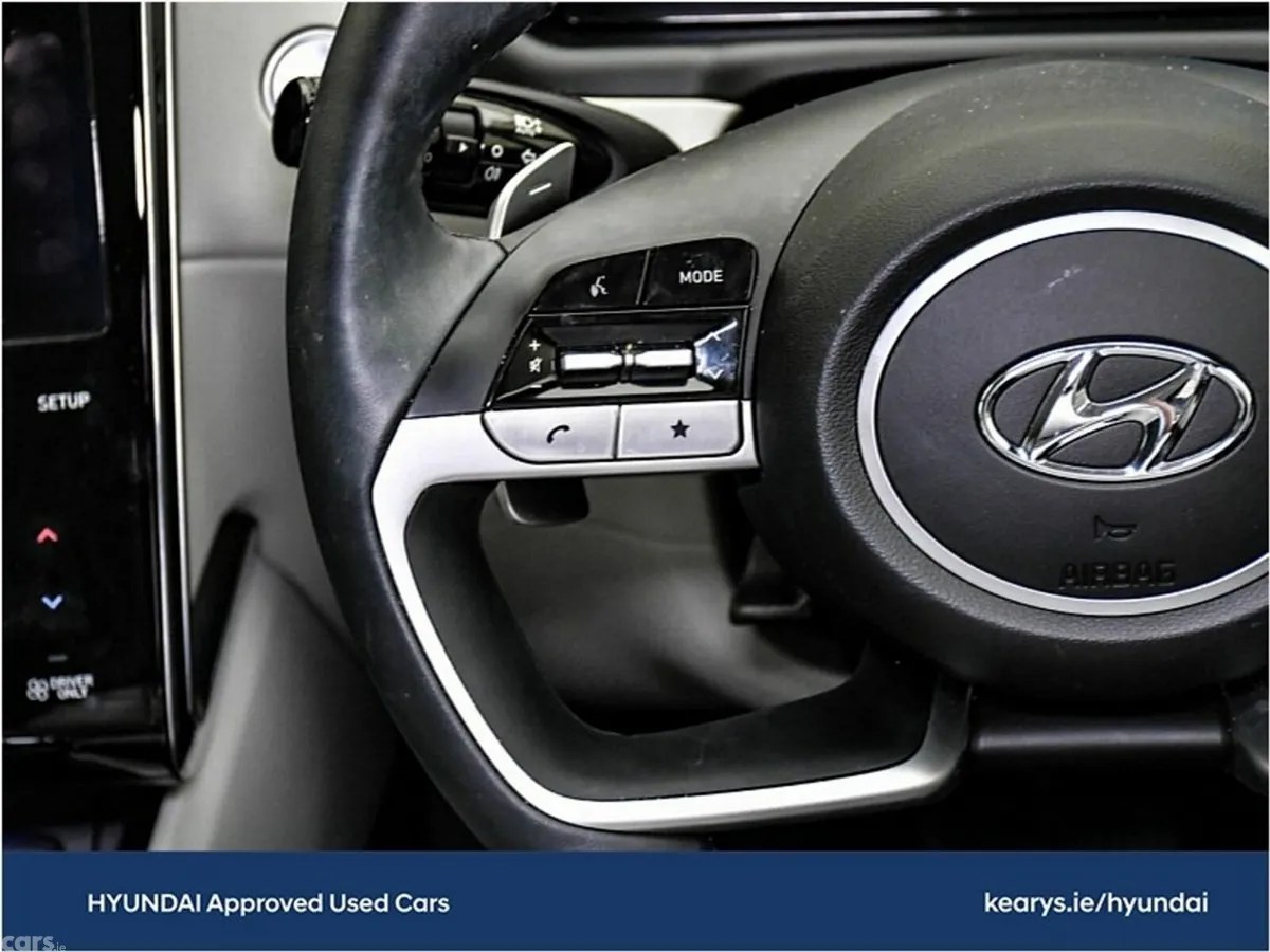 Hyundai Tucson SUV, Petrol Plug-in Hybrid, 2024, Black