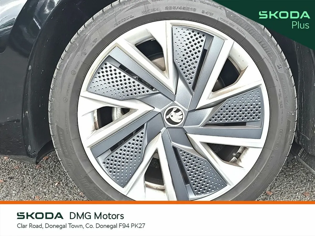 Skoda Superb Saloon, Diesel, 2025, Black