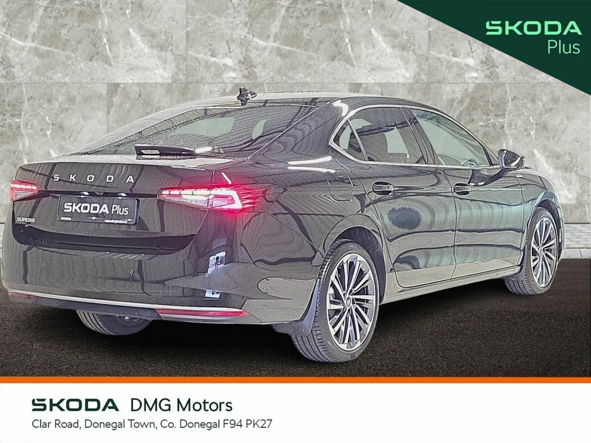 Skoda Superb Saloon, Diesel, 2025, Black