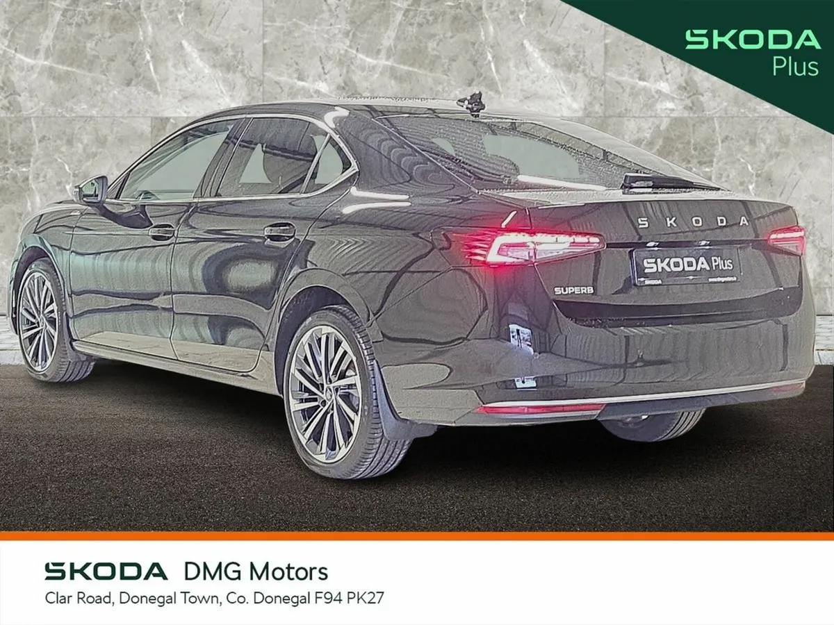 Skoda Superb Saloon, Diesel, 2025, Black