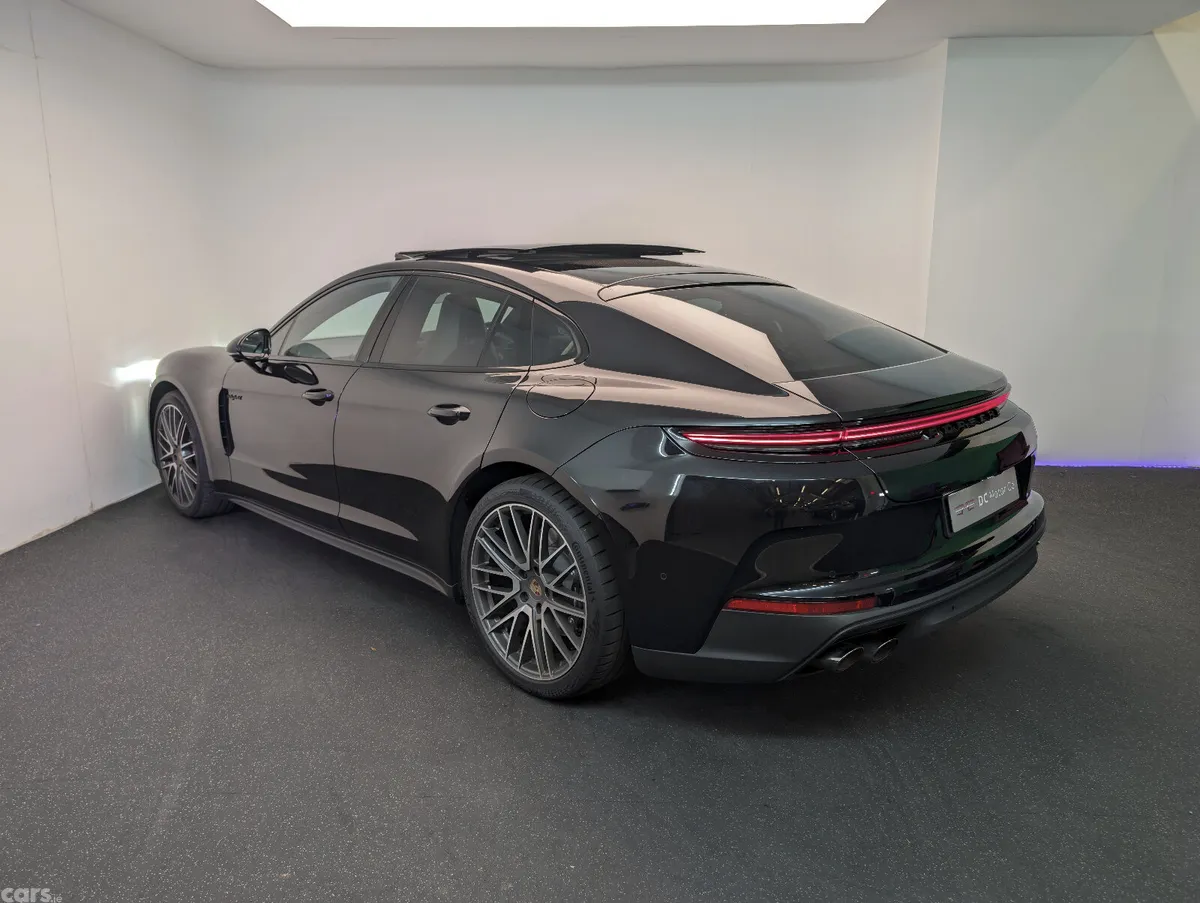 Porsche Panamera Hatchback, Petrol Plug-in Hybrid, 2025, Black