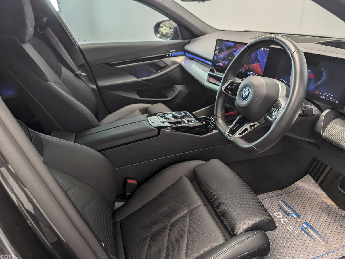 BMW 5-Series Saloon, Petrol Plug-in Hybrid, 2024, Grey