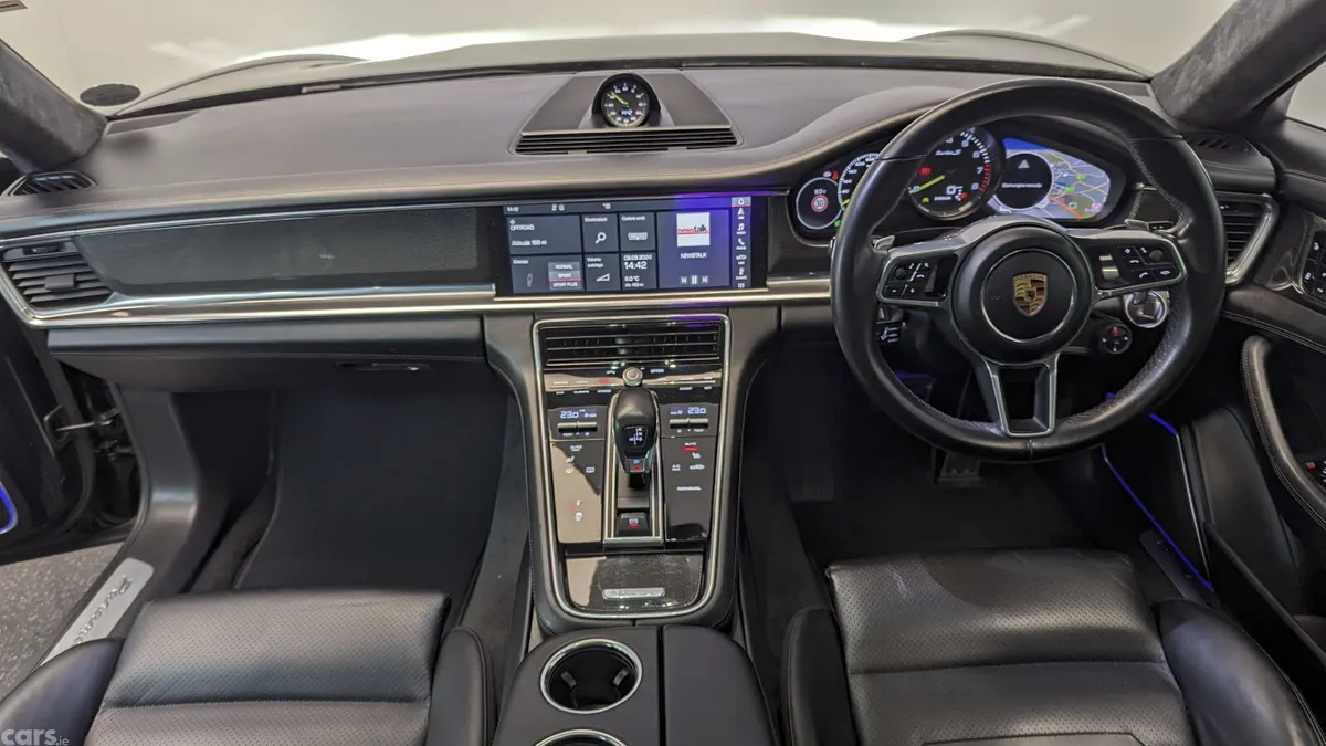 Porsche Panamera Hatchback, Petrol Hybrid, 2018, Black