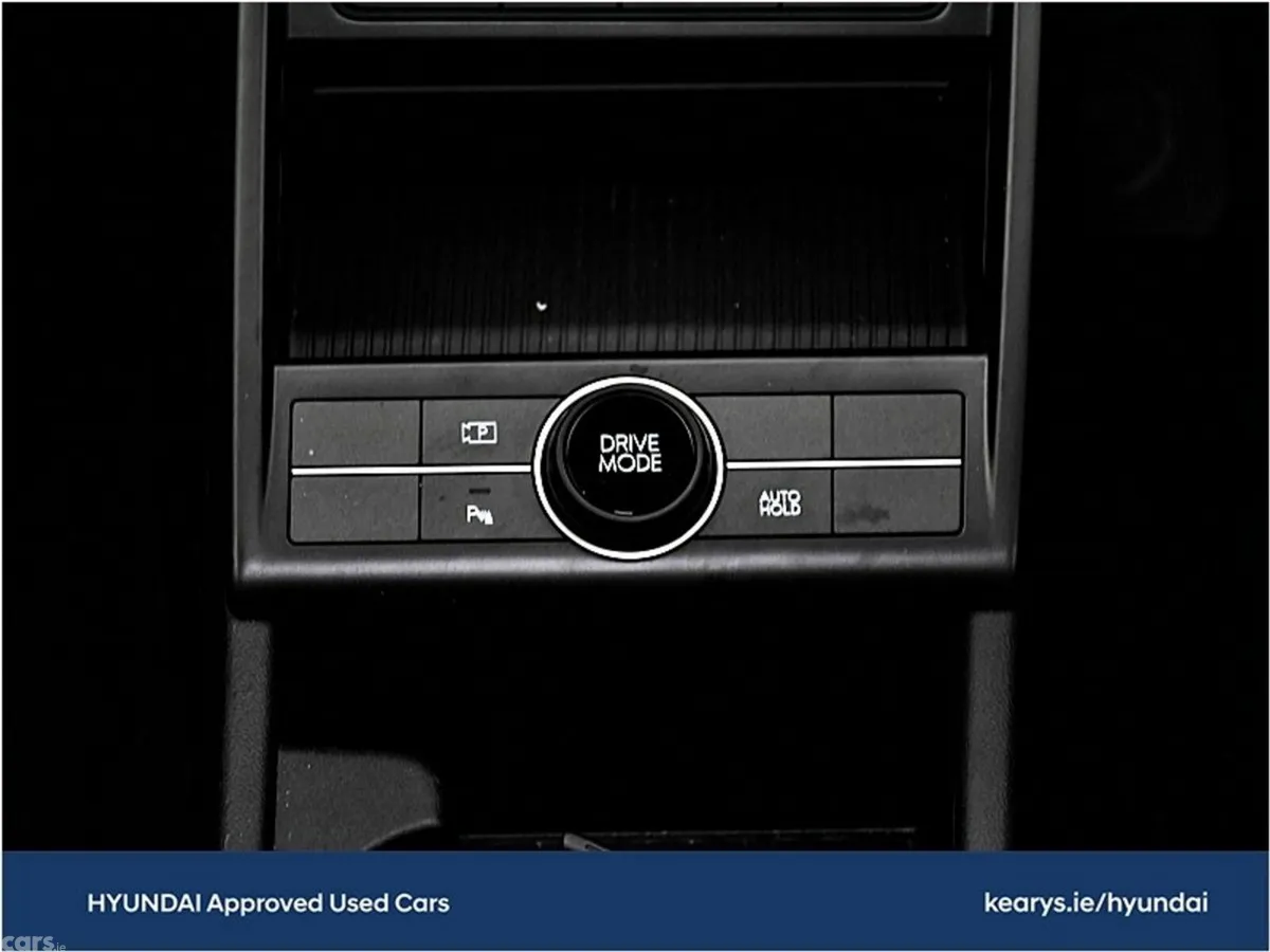 Hyundai KONA SUV, Petrol, 2024, Grey
