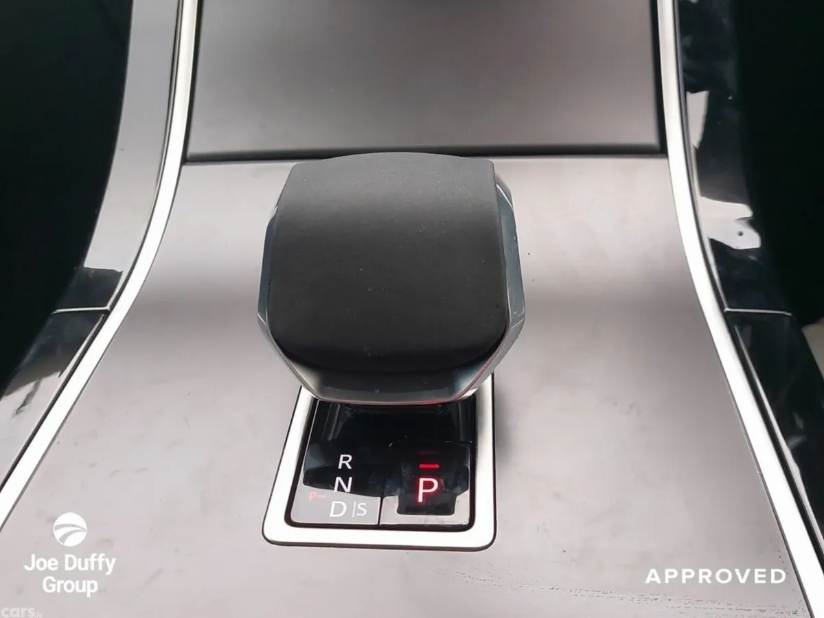 Land Rover Range Rover Velar SUV, Petrol Plug-in Hybrid, 2026, Black