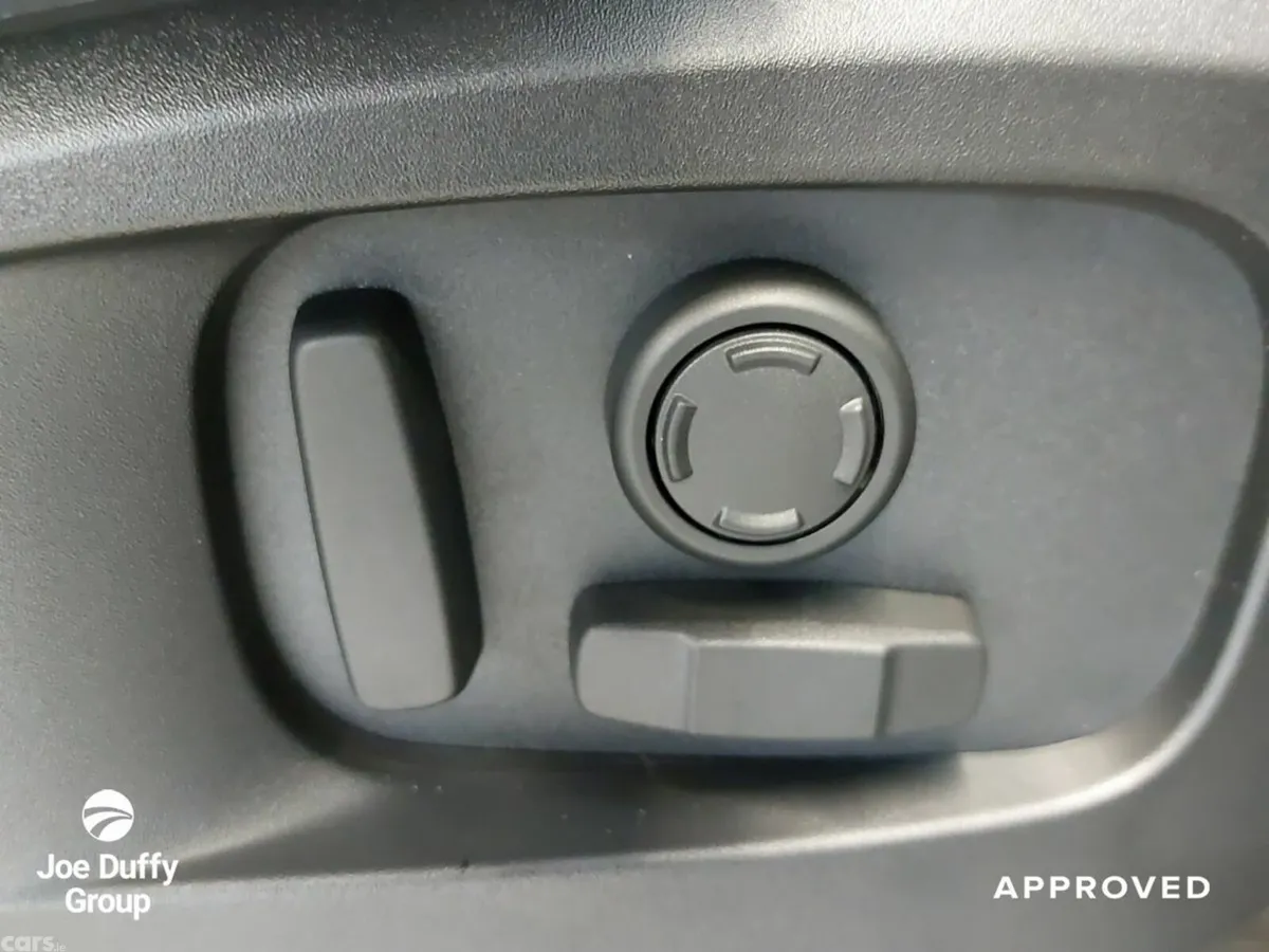 Land Rover Defender SUV, Diesel, 2026, Black