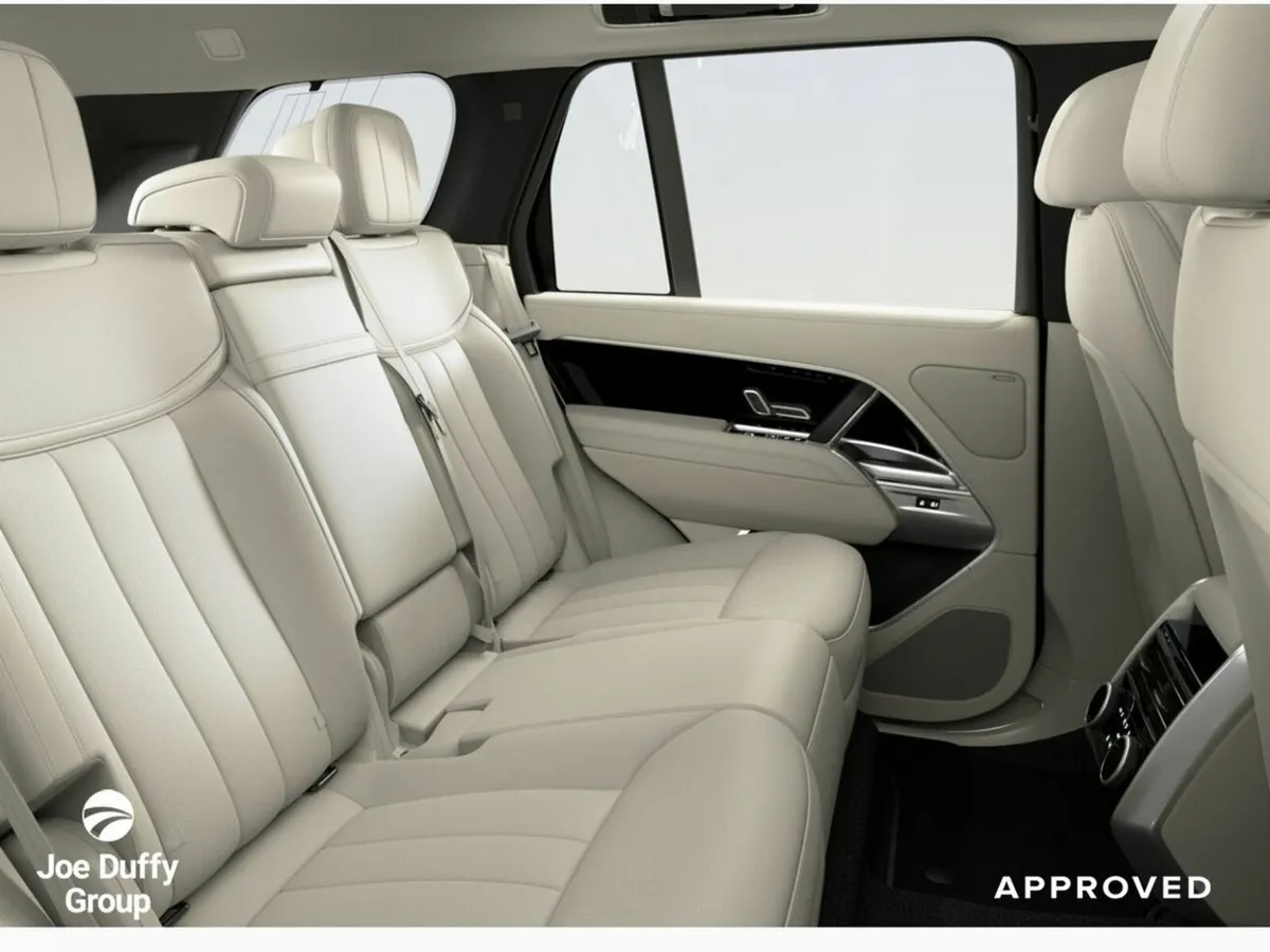 Land Rover Range Rover SUV, Petrol Plug-in Hybrid, 2026, Black