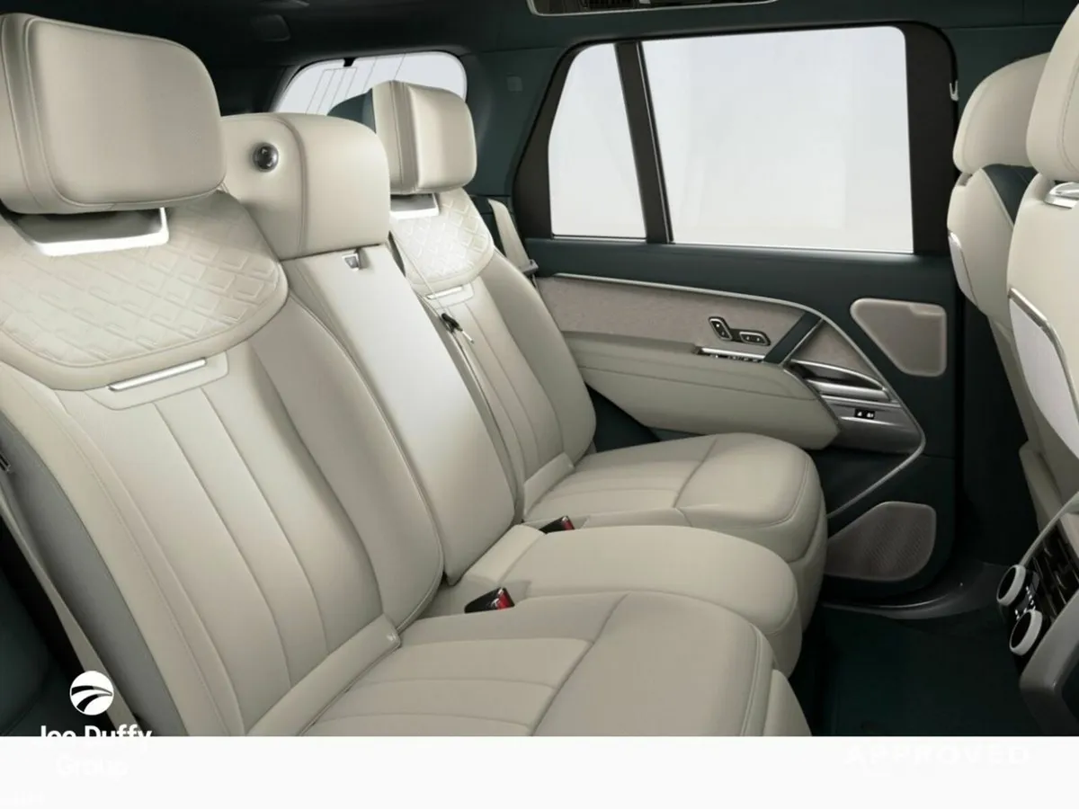 Land Rover Range Rover SUV, Petrol Plug-in Hybrid, 2026, Grey