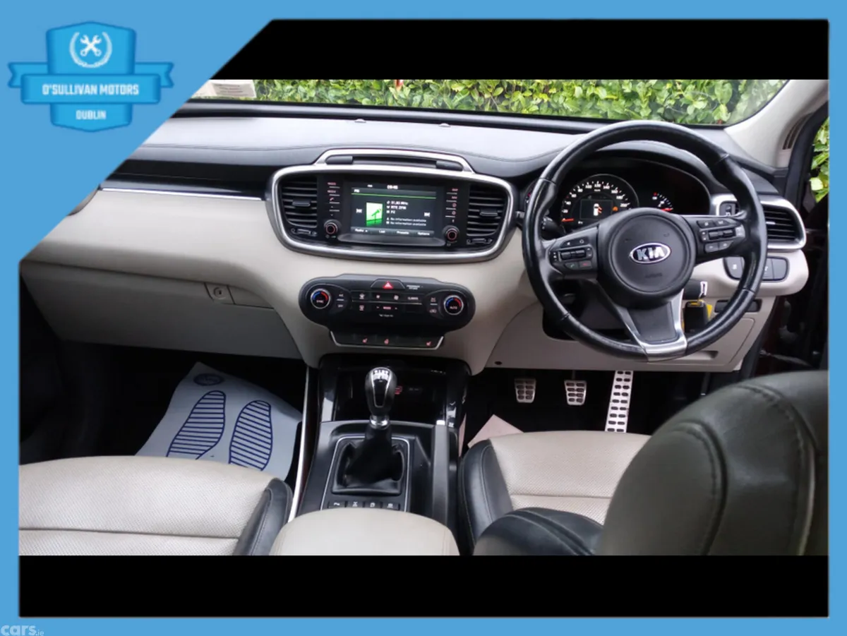 Kia Sorento Estate, Diesel, 2017, Red