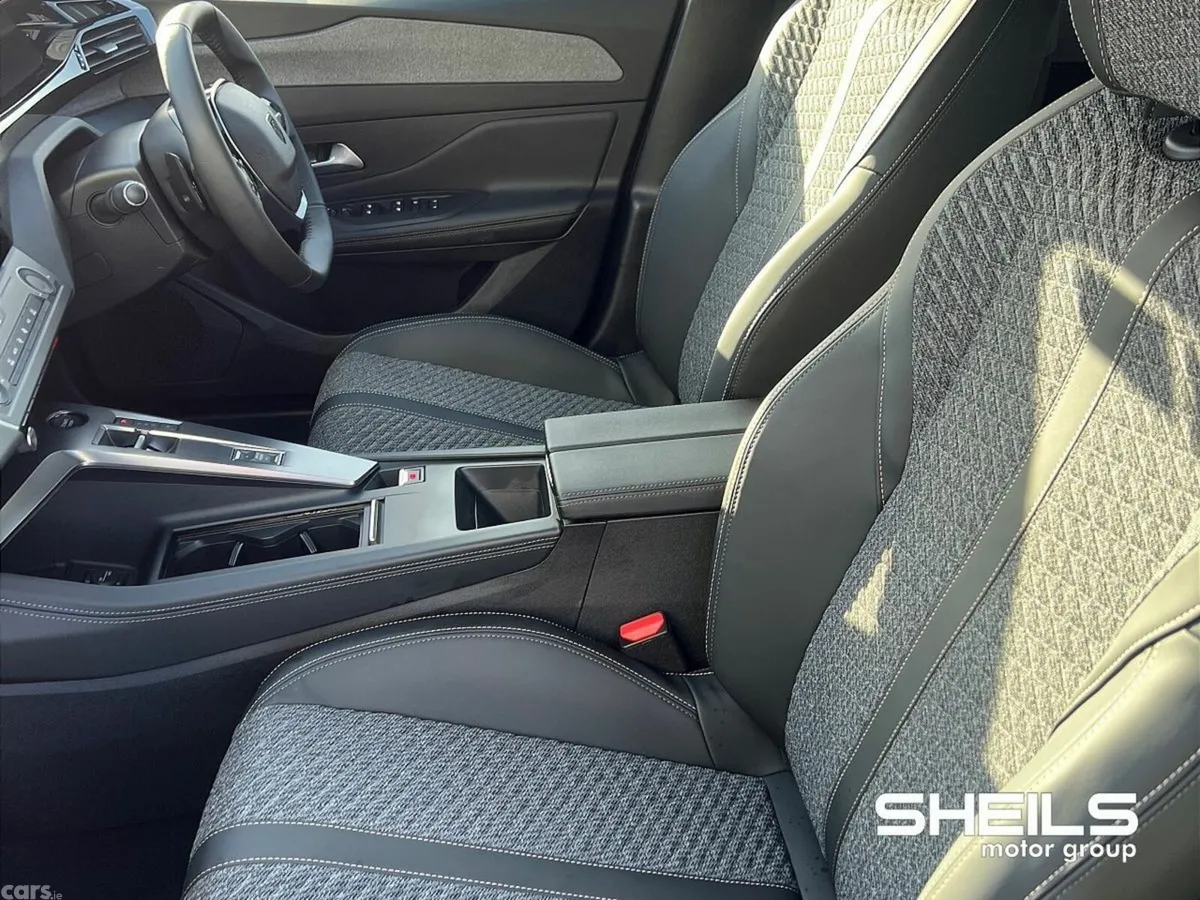 Peugeot 308 Hatchback, Petrol Hybrid, 2026, Grey
