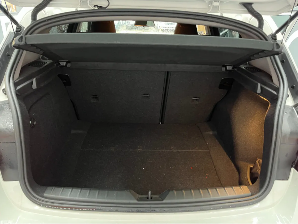 BMW 1-Series Hatchback, Diesel, 2016, White