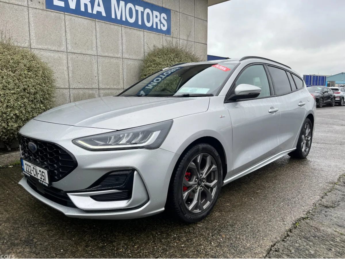 Ford Focus Estate, Petrol, 2022, Grey