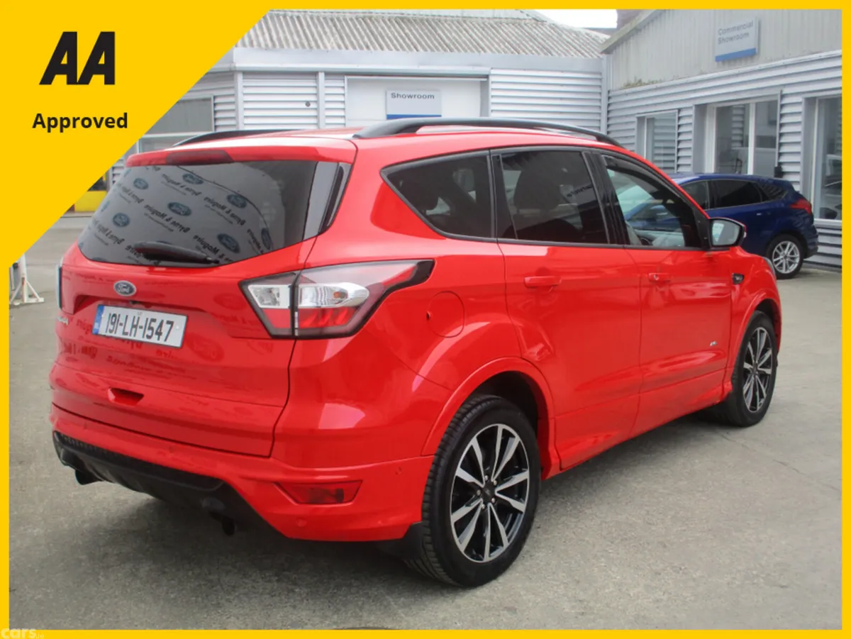 Ford Kuga MPV, Diesel, 2019, Red