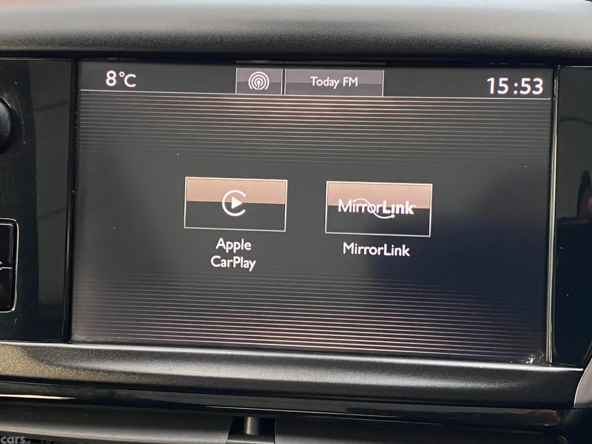 Peugeot 2008 Estate, Diesel, 2017, Red