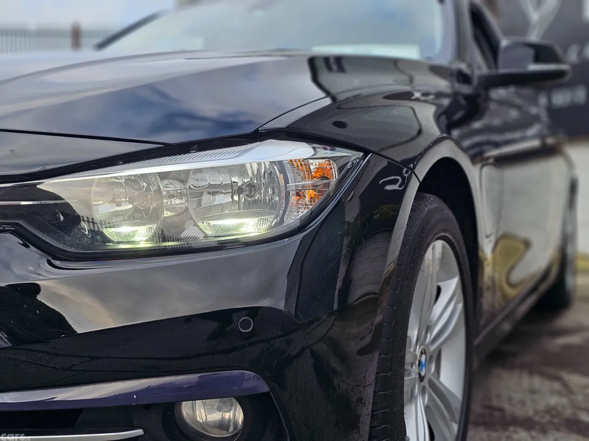 BMW 3-Series Saloon, Petrol Plug-in Hybrid, 2017, Black