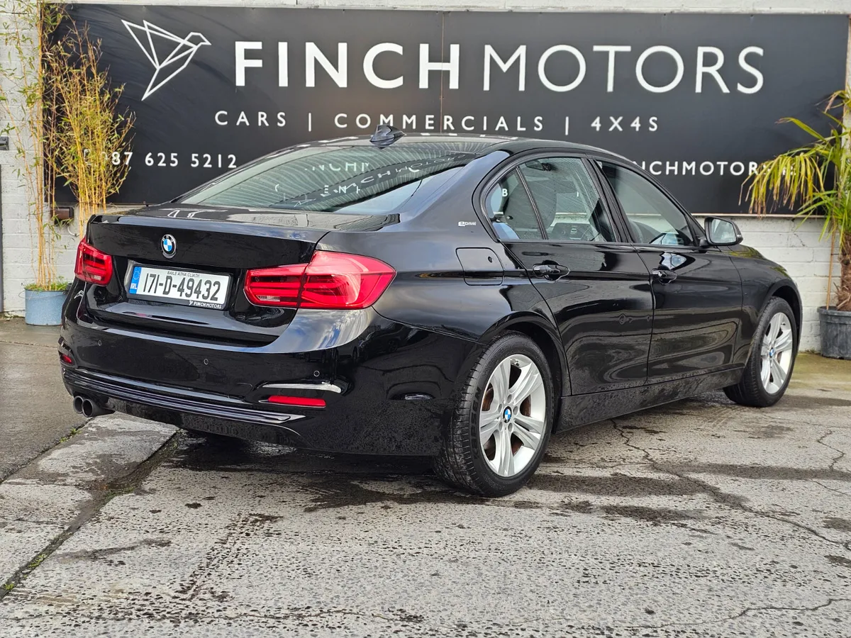BMW 3-Series Saloon, Petrol Plug-in Hybrid, 2017, Black