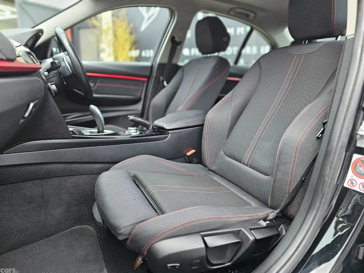 BMW 3-Series Saloon, Petrol Plug-in Hybrid, 2017, Black