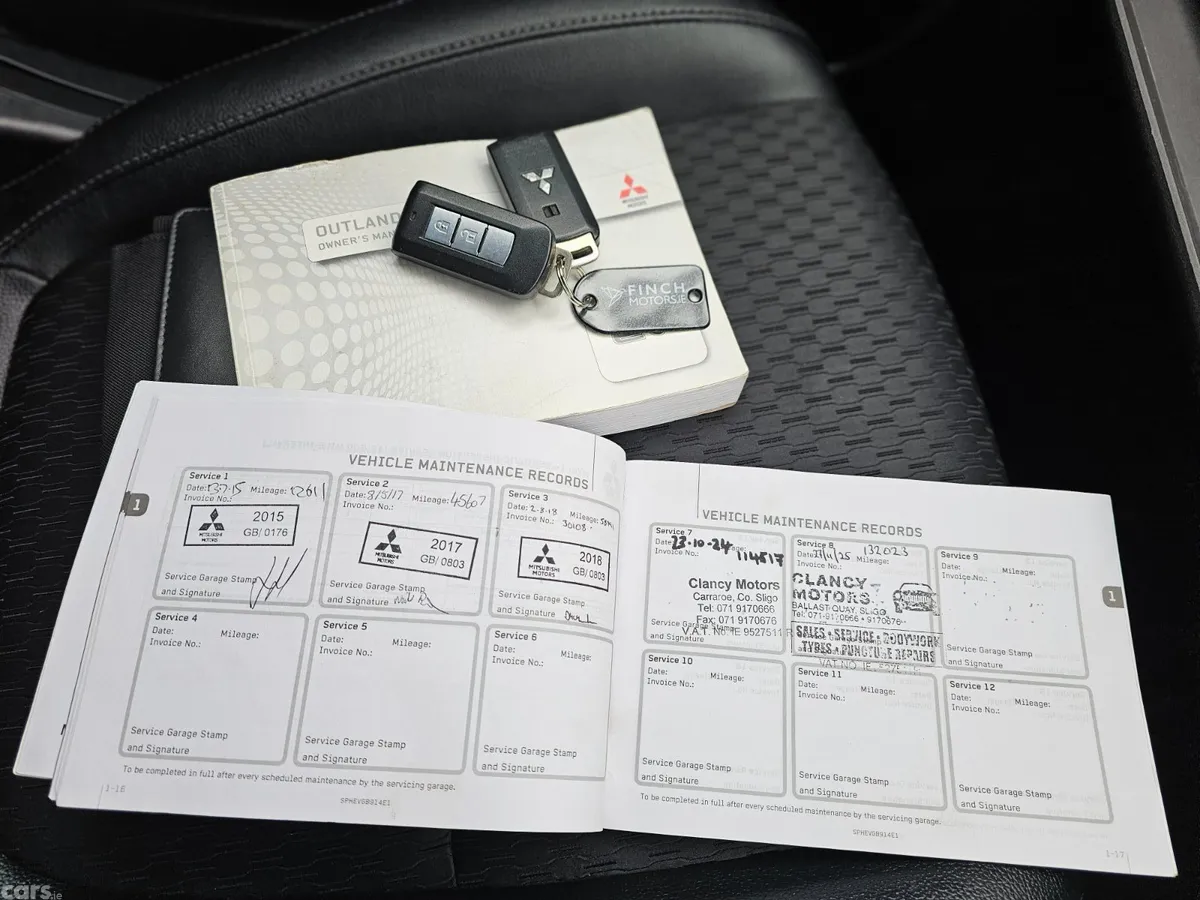 Mitsubishi Outlander SUV, Petrol Plug-in Hybrid, 2015, Blue