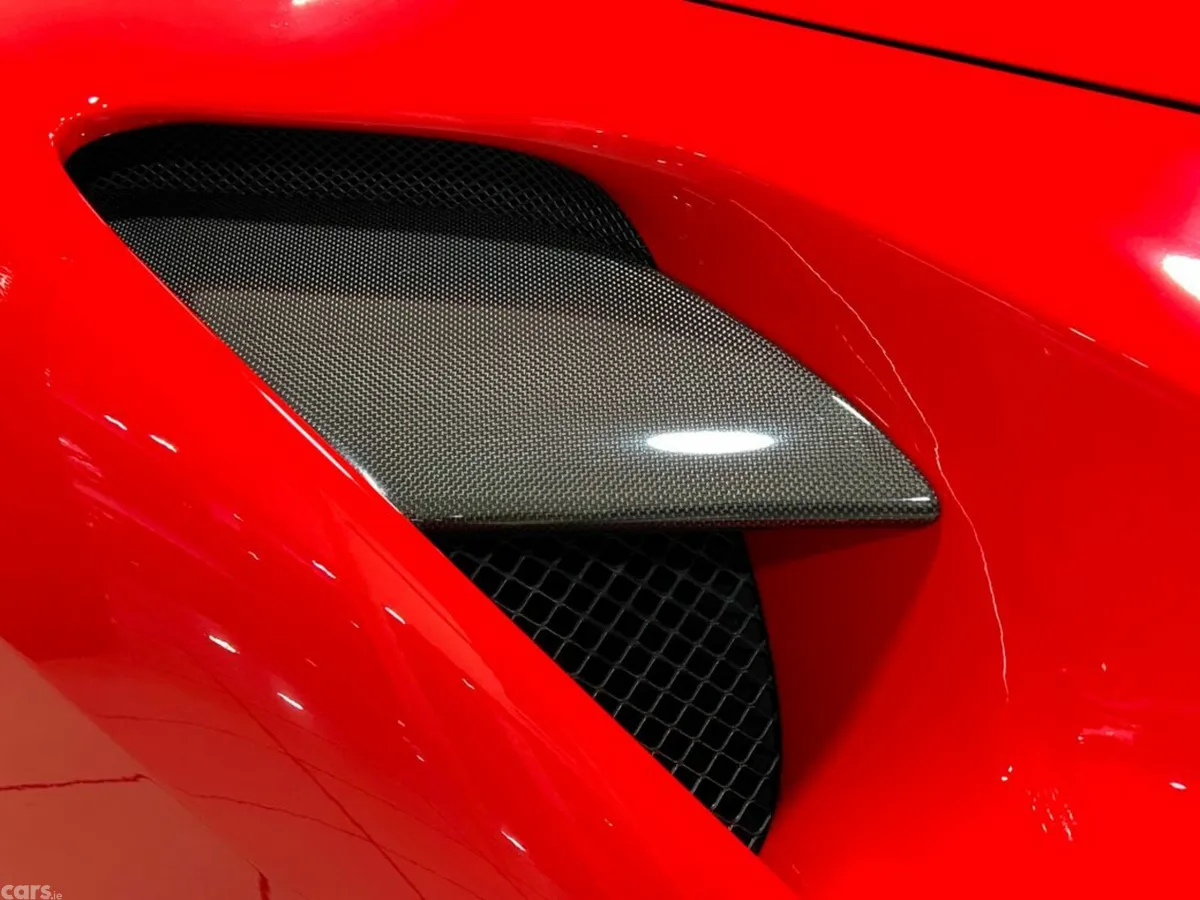 Ferrari 488 Convertible, Petrol, 2017, Red