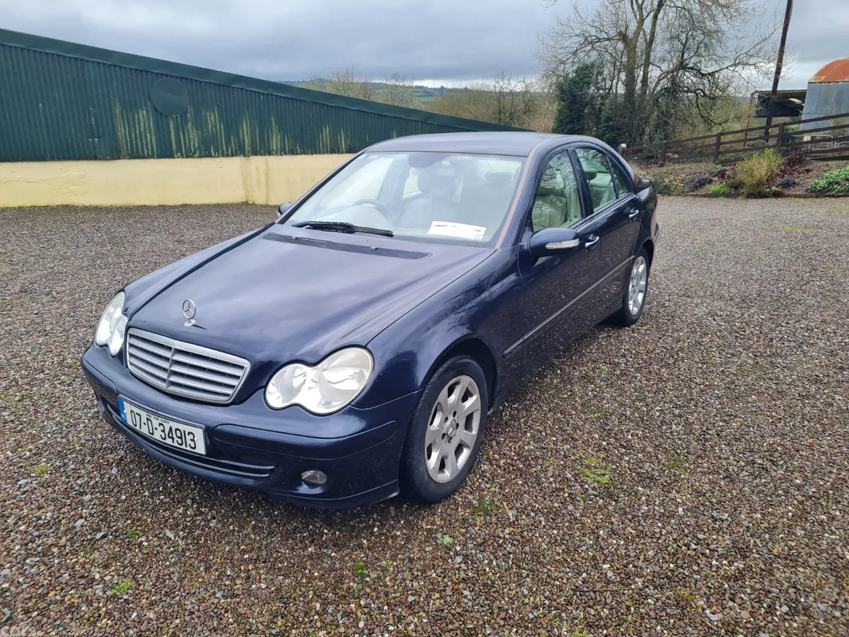 Mercedes-Benz C-Class Saloon, Petrol, 2007, Blue