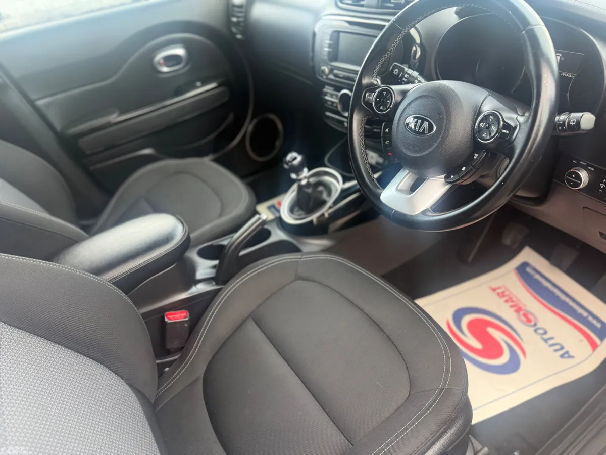 Kia Soul Hatchback, Diesel, 2018, White