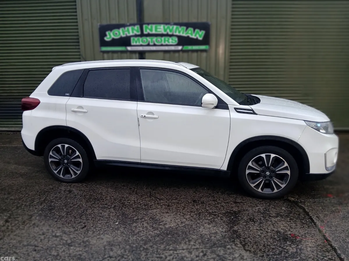 Suzuki Vitara SUV, Petrol, 2019, White