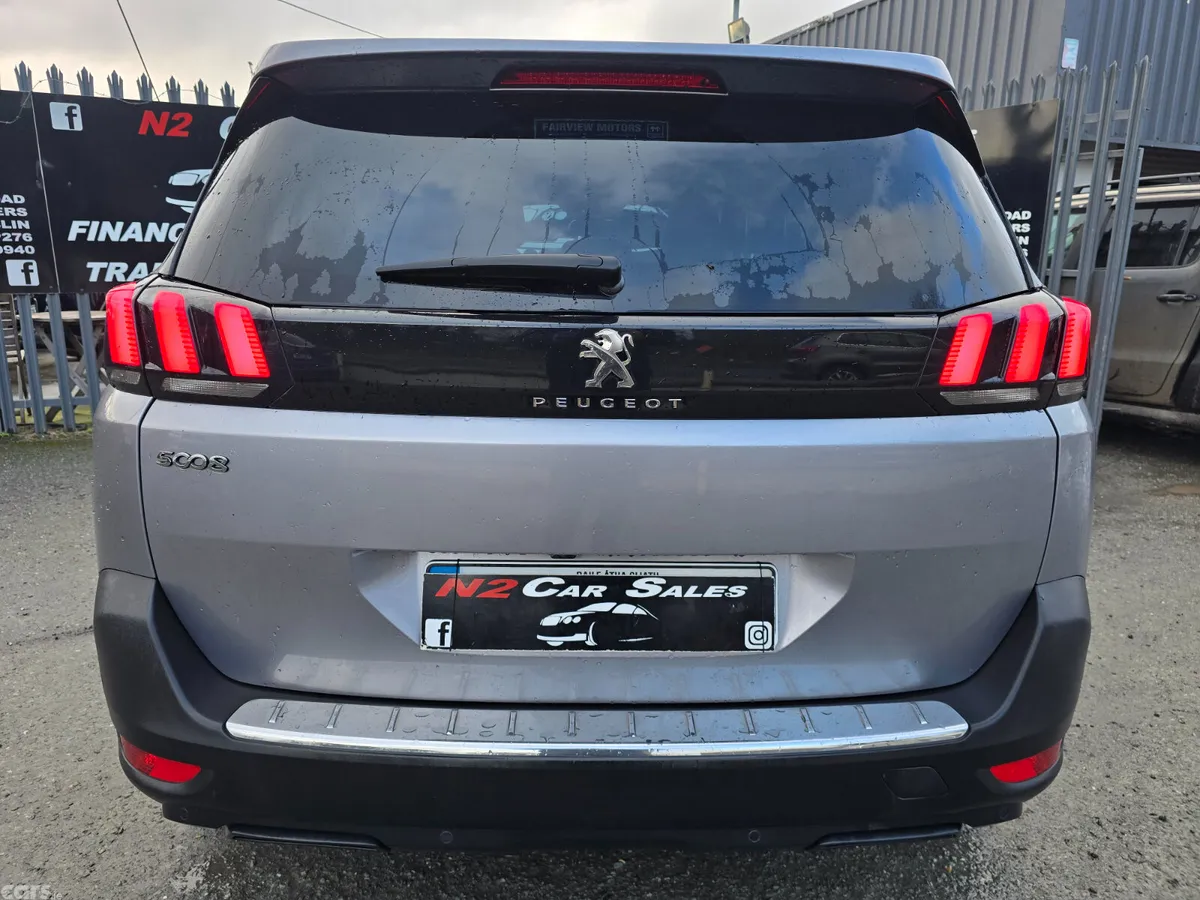 Peugeot 5008 MPV, Diesel, 2019, Grey