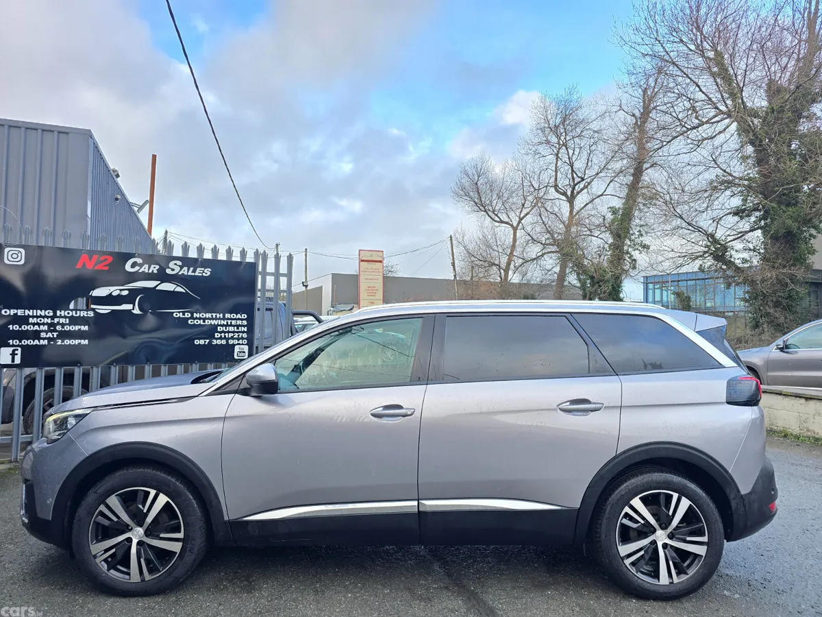 Peugeot 5008 MPV, Diesel, 2019, Grey