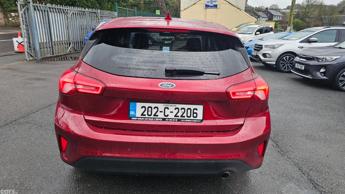 Ford Focus Hatchback, Diesel, 2020, Red