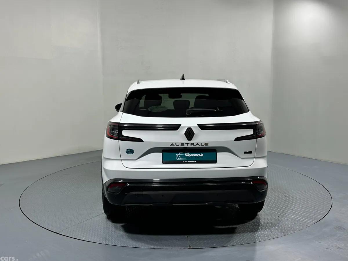 Renault Austral SUV, Petrol, 2024, White
