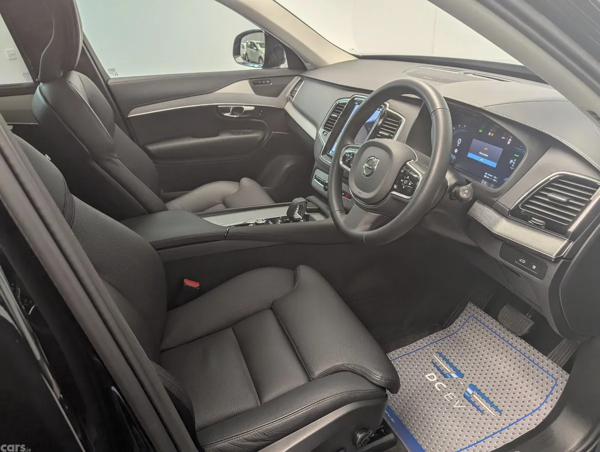 Volvo XC90 SUV, Petrol Hybrid, 2024, Black