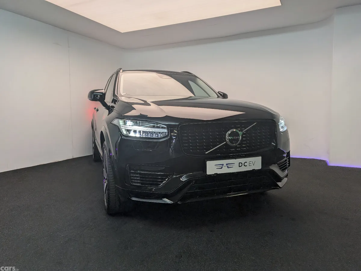 Volvo XC90 SUV, Petrol Hybrid, 2024, Black