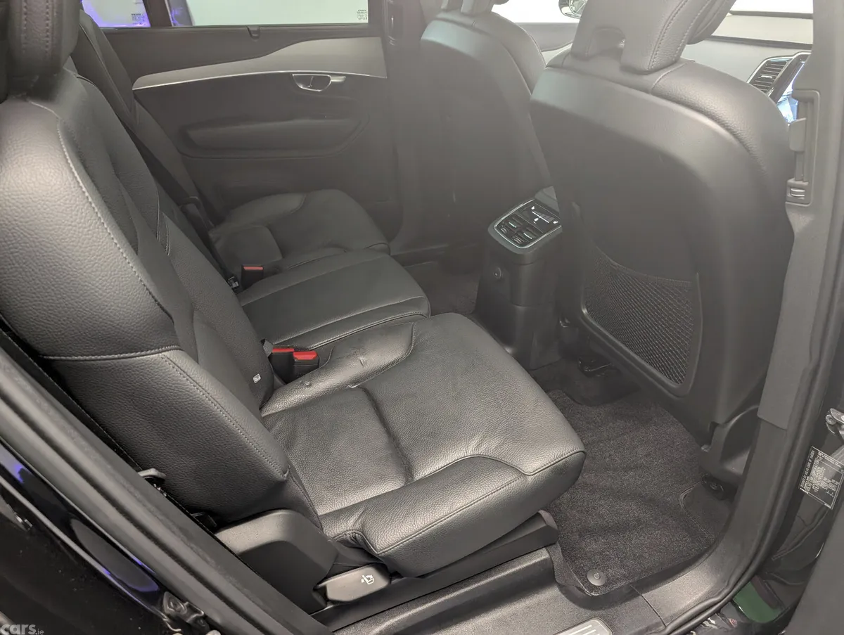Volvo XC90 SUV, Petrol Hybrid, 2024, Black