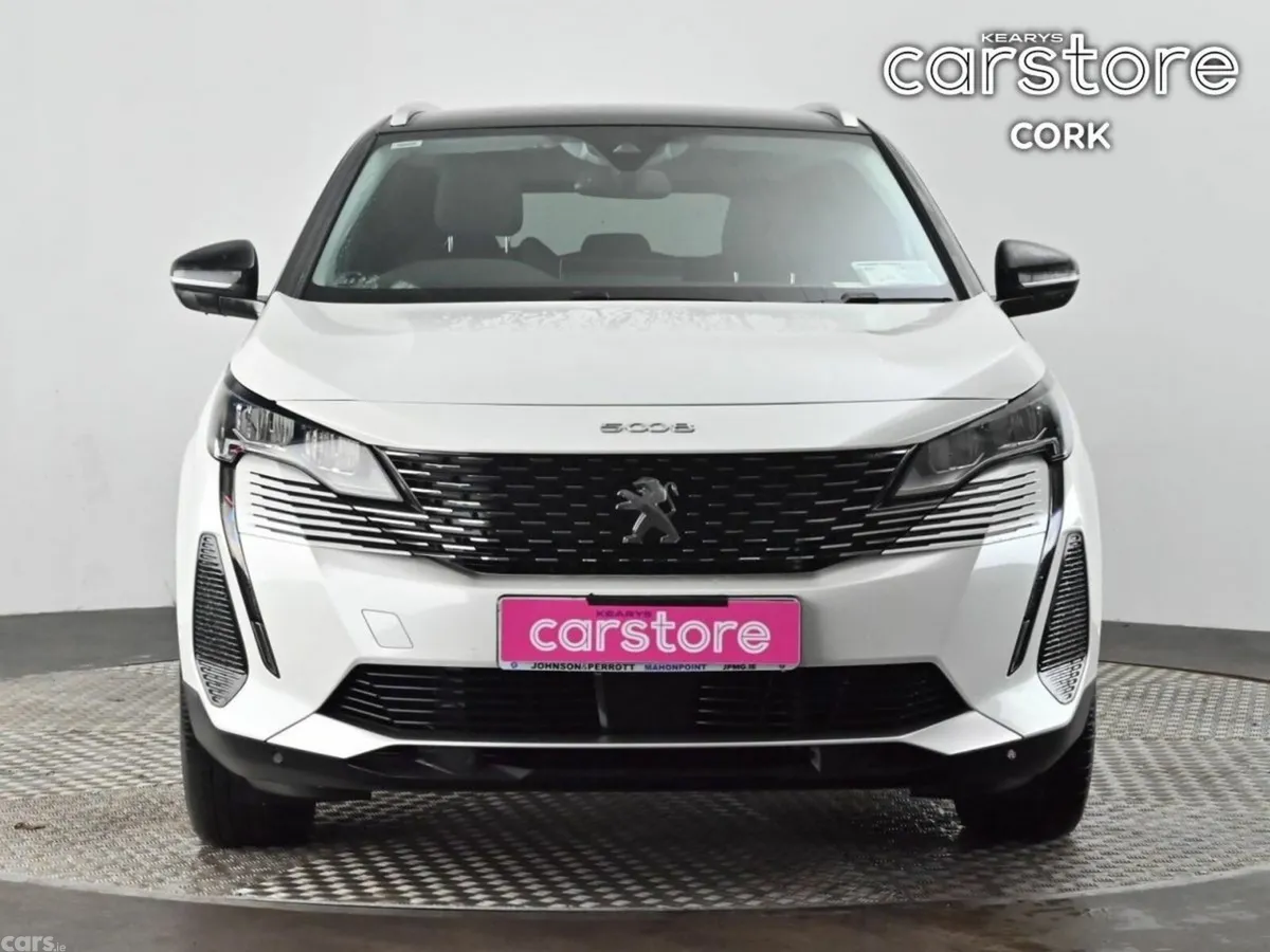 Peugeot 5008 MPV, Diesel, 2021, White