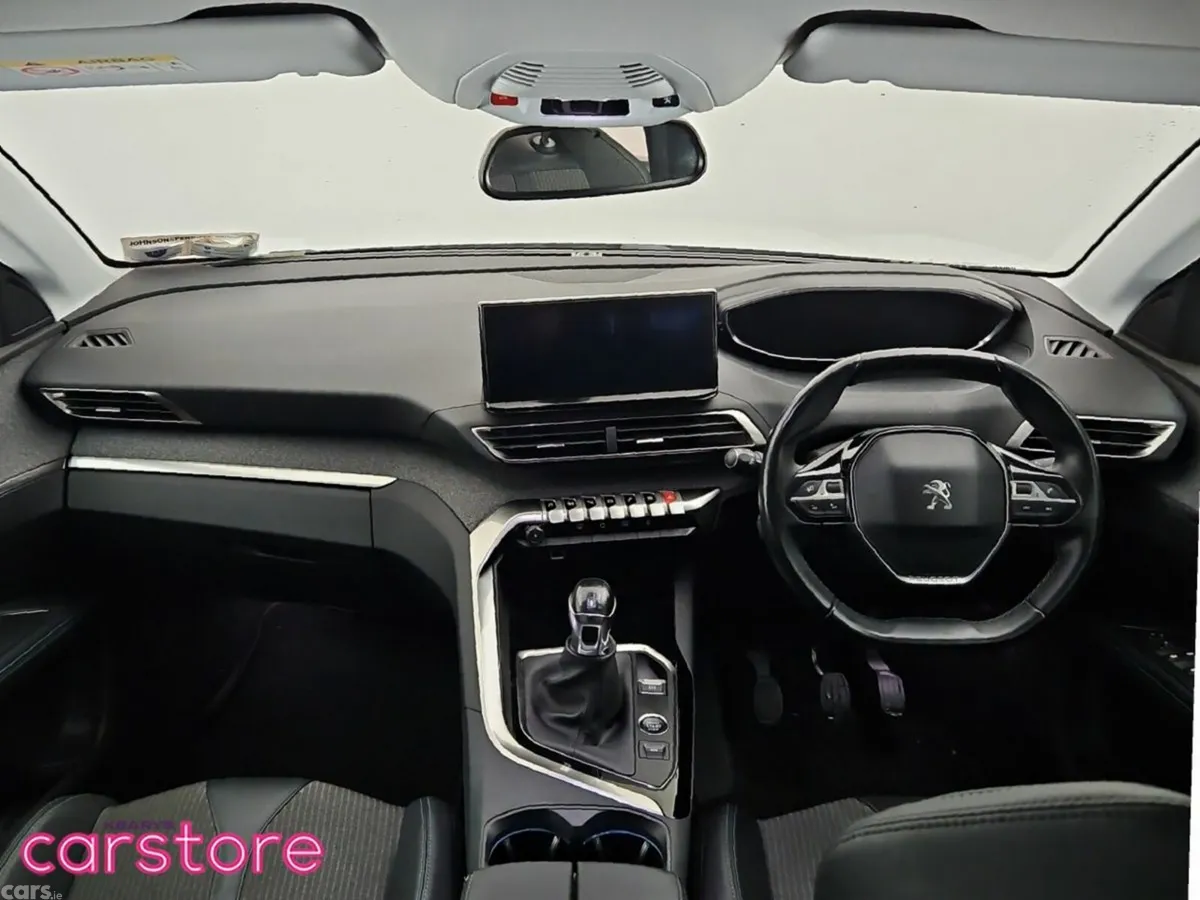 Peugeot 5008 MPV, Diesel, 2021, White