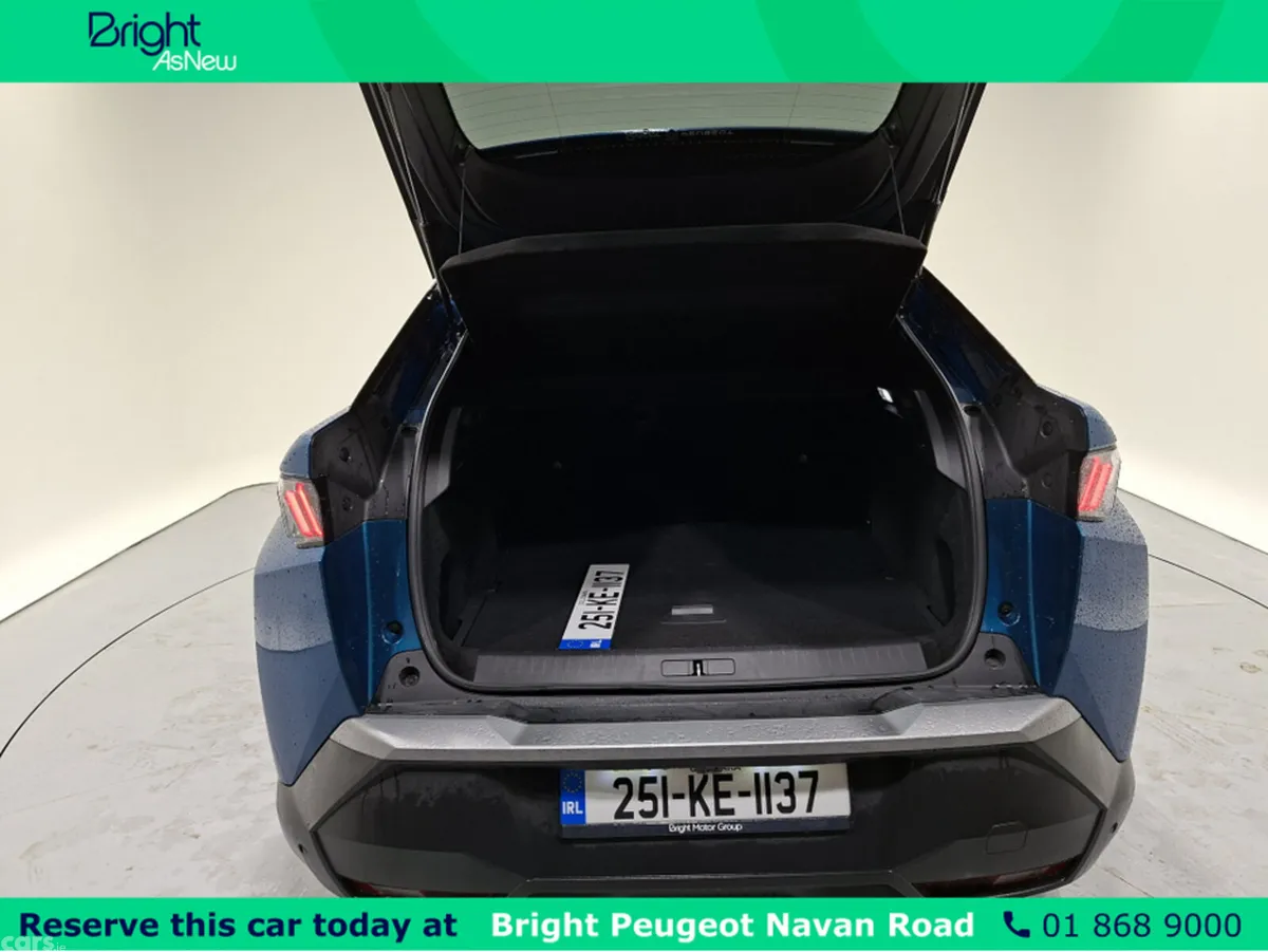 Peugeot 3008 MPV, Petrol Hybrid, 2025, Blue