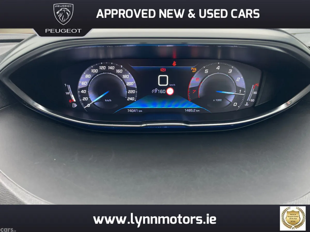 Peugeot 3008 MPV, Petrol, 2020, Red