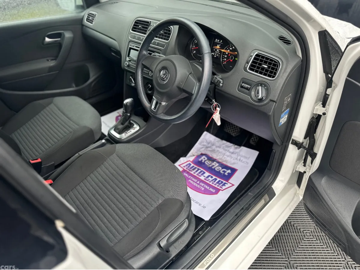 Volkswagen Polo Hatchback, Petrol, 2014, White