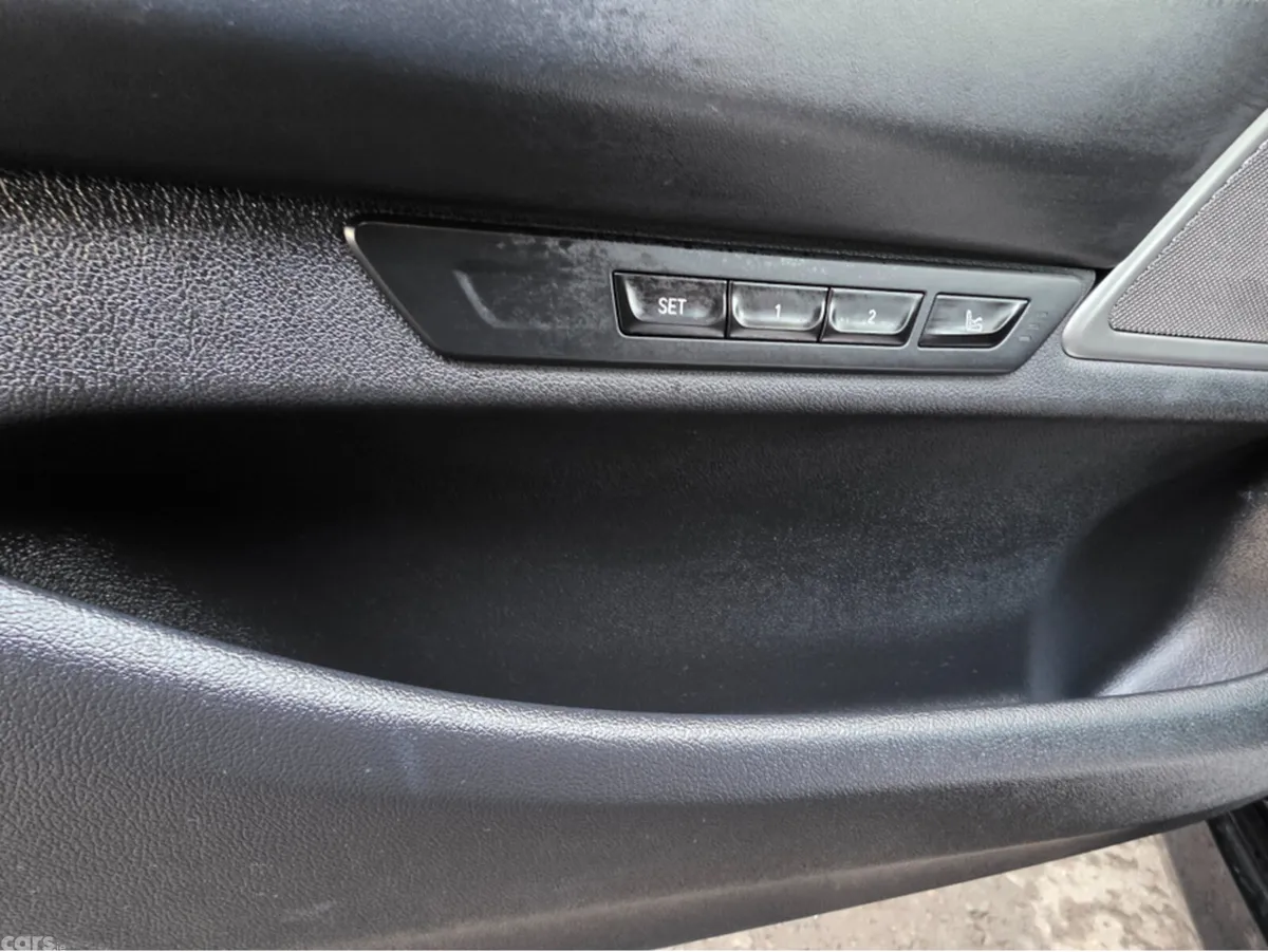 BMW 7-Series Saloon, Diesel, 2018, Black