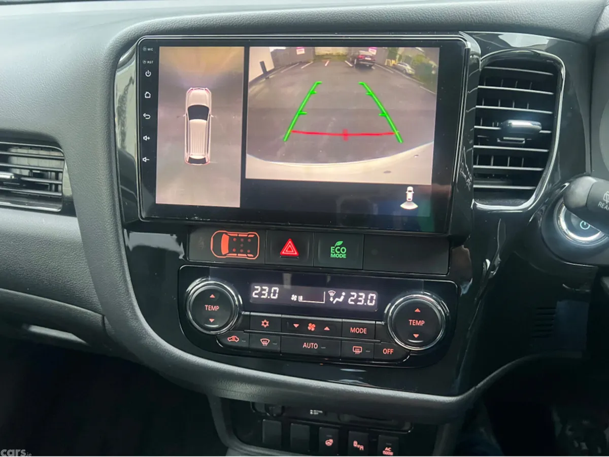 Mitsubishi Outlander SUV, Petrol Plug-in Hybrid, 2018, White