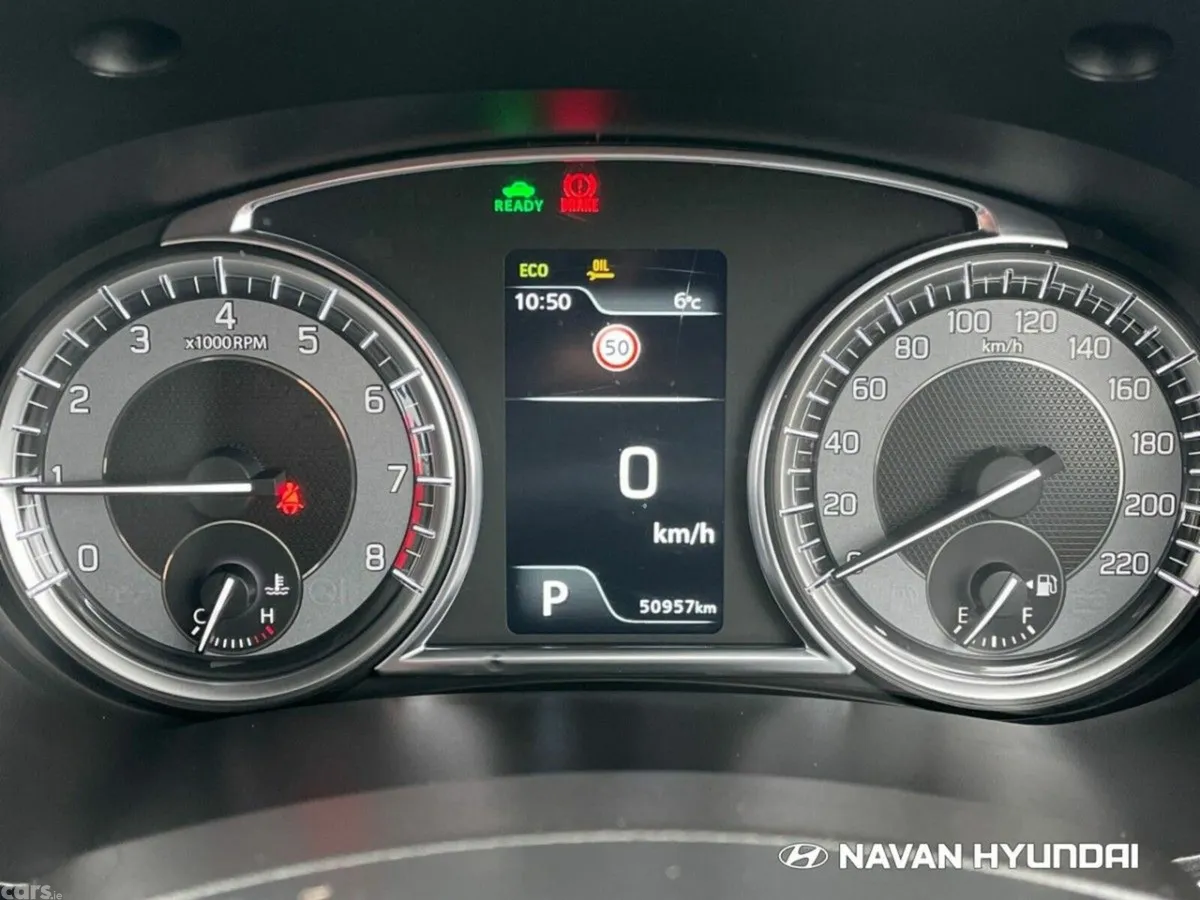 Suzuki Vitara SUV, Petrol Hybrid, 2023, Yellow